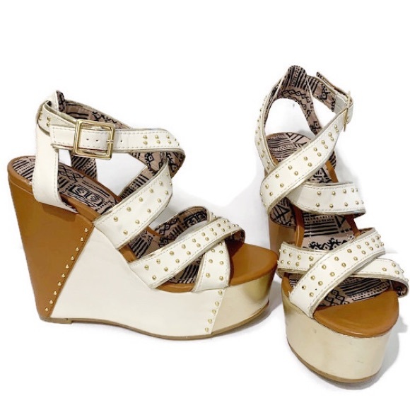 Jessica Simpson Shoes - JESSICA SIMPSON STUDDED WEDGE